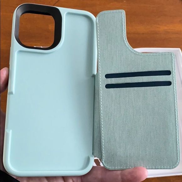 Lifeproof iPhone Case - Picture 3 of 6